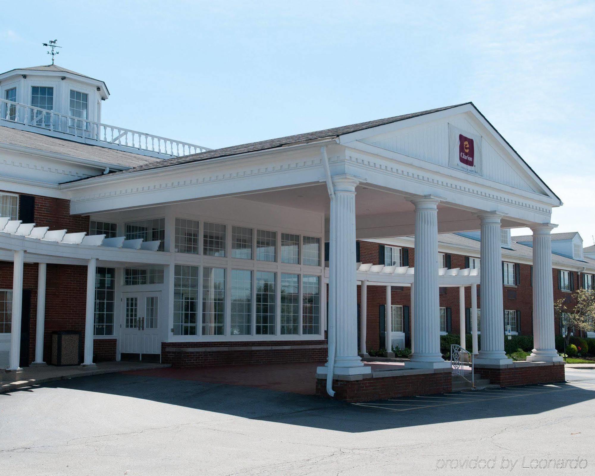 Clarion Conference Center - North Hotel 3*